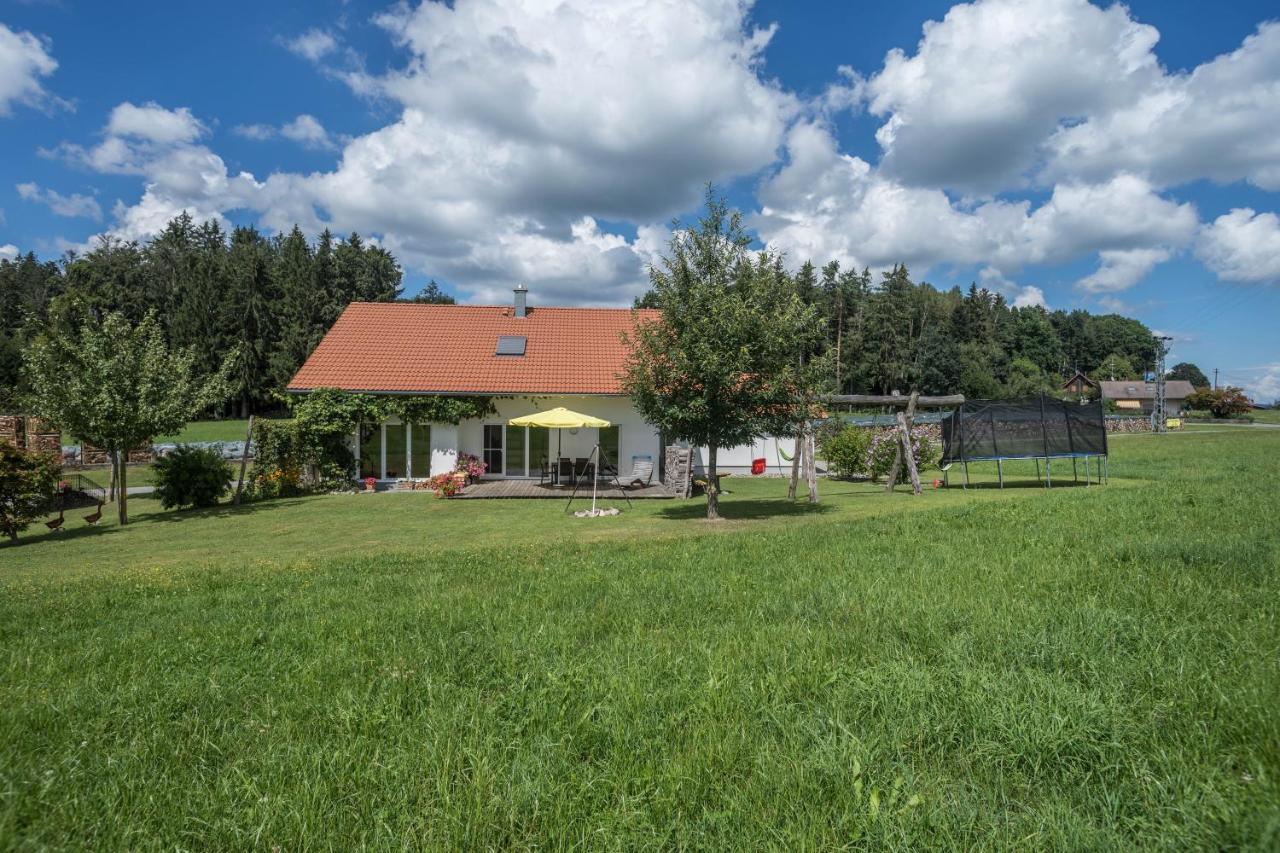 Ferienhof Weber Wohnung Fichte Neukirch  Екстериор снимка